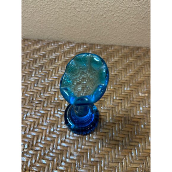 Vintage Blue Art Glass Bud Vase With Ruffled Edge 6" Tall - Picture 2 of 6